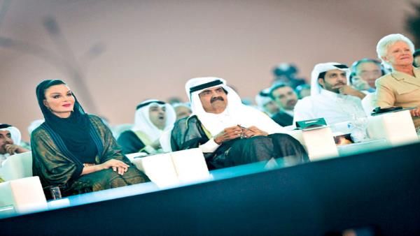 الأمير الوالد والشيخة موزا يشهدان افتتاح مركز سدرة للطب
