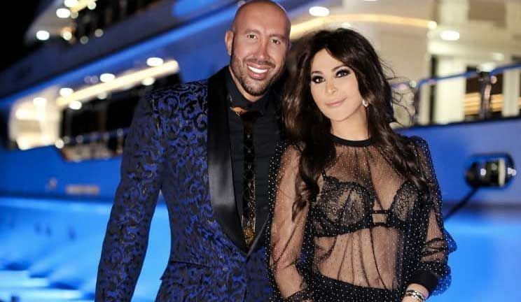 شاهد.. اليسا تظهر بحمالة الصدر وقميص شفاف في حفل Givenchy ومتابعوها يتهموها بالتعري!