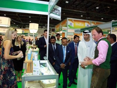 «المنتجات العضوية» يطلق منصة إقليمية للتجارة الإلكترونية