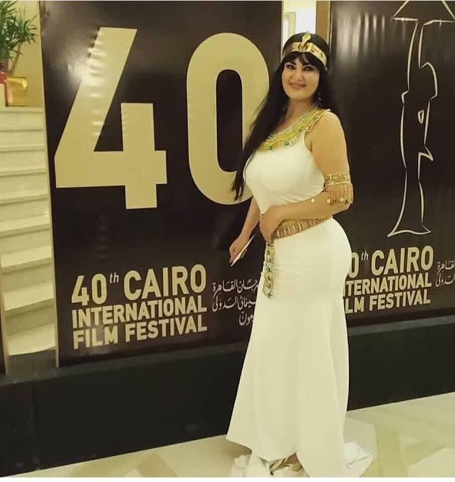 تعرف علي ما فاتك من مهرجان القاهرة.. بوس وفساتين أخر دلع - صور و فيديو