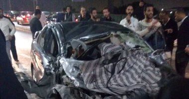 حادث مروع وتهشم سيارتين أعلى كوبرى أكتوبر.. وأنباء عن حالات وفاة