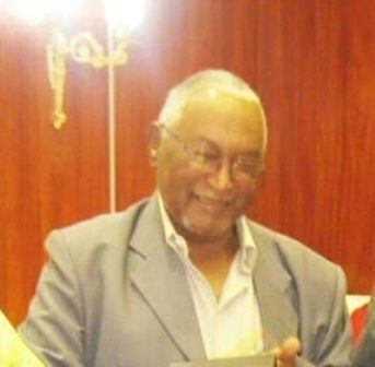وفاة العالم السوداني دكتور حسين محمد أحمد مدير مستشفى الذرة السابق