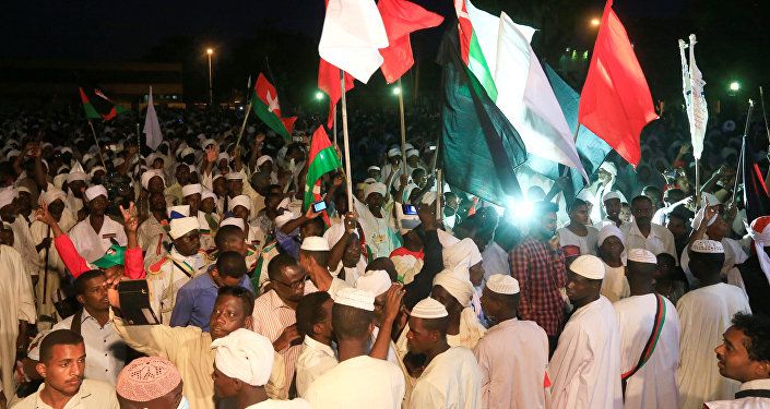 السودان: حزب الأمة يدعو الشعب للاحتجاج ويحذر "مليشيات النظام"
