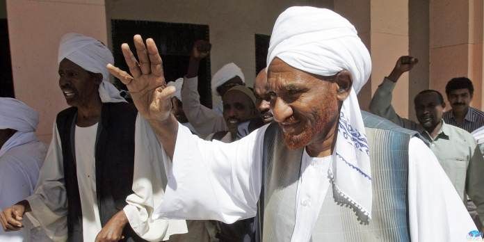 الصادق المهدي بالخرطوم.. التفاصيل الكاملة….