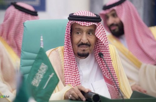 عاجل: بعد تدهور صحة الملك سلمان .. ولي العهد سيقوم بإعلان أن والده تنازل له عن الملك