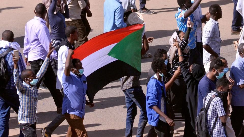السودان.. المعارضة تدعو لتظاهرات في العاصمة اليوم