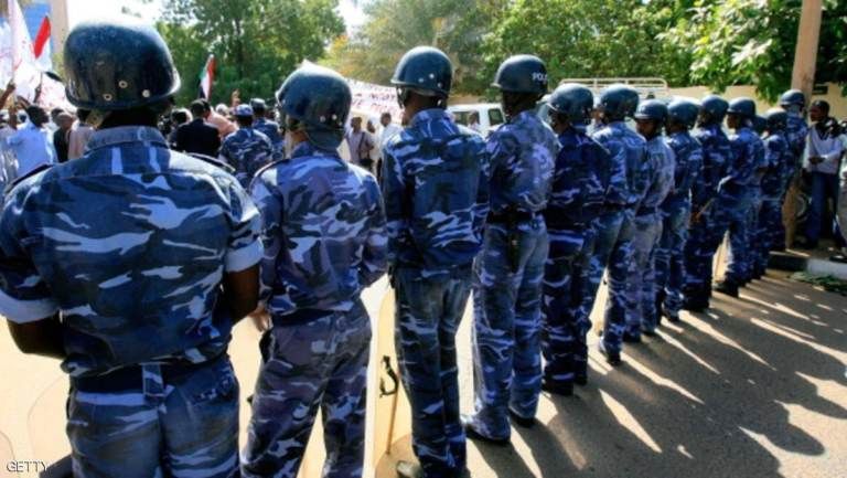 السجن المؤبد لنظامي اغتصب طفلة عمرها 12 سنة بالخرطوم…