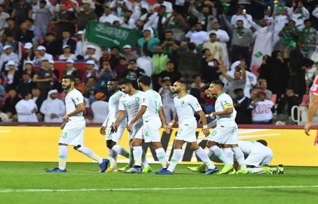 السعودية ولبنان بث مباشر في كاس اسيا
