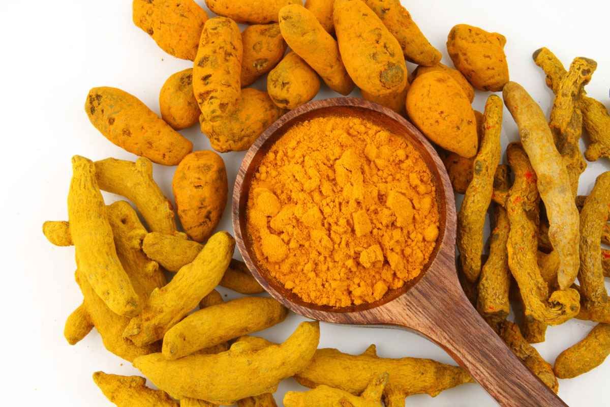 قناع الوجه الذي لا تستغني عنه ميغان ماركل