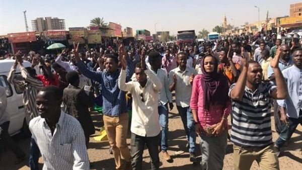 انطلاق "موكب 24 يناير" باحياء الخرطوم والولايات