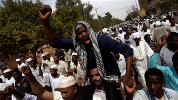 حكاية أحمد الخير "قتيل تظاهرات السودان" (القصة الكاملة)