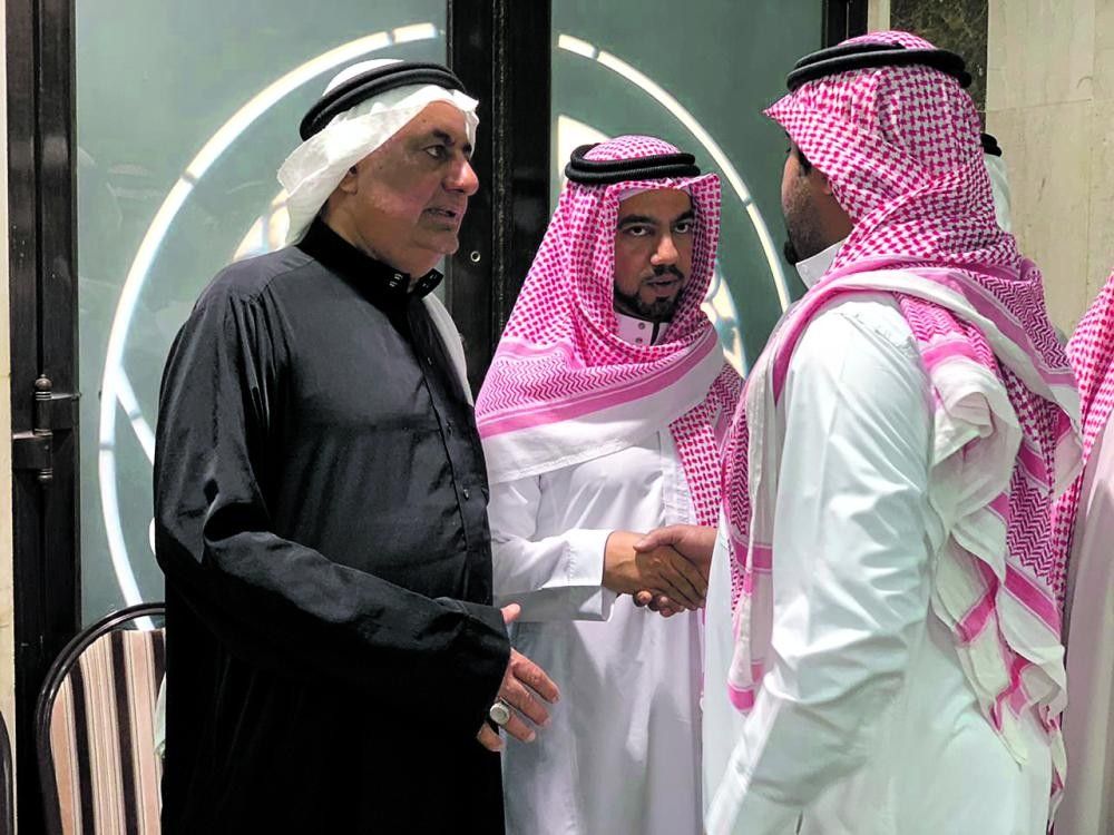 أسرة «الطفل المنحور» تستقبل المعزين.. ووالده: حق طفلي لن يضيع