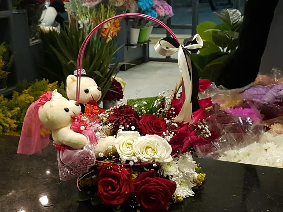 أحلى كلمات ورسائل عيد الحب 2019 sms صور عيد حب سعيد للأحبة والمتزوجين