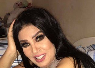 فيفي عبده: "بحب أصاحب الرجالة.. اللي عاوز بصة هياخد واللي عاوز غمزة هياخد"