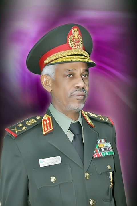 عوض ابن عوف يدخل القصر…. في وظيفة الرجل الثاني…