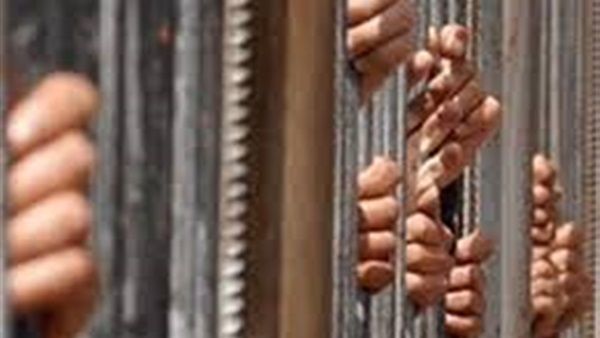 مصر | ضبط موظفين بمحليات الدقهلية تواطأوا مع آخرين في إهدار المال العام
