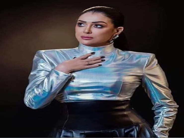 بالصور- رانيا يوسف بالجماجم وعودة موضة الجرسون.. إطلالات نجمات الفن هذا الأسبوع