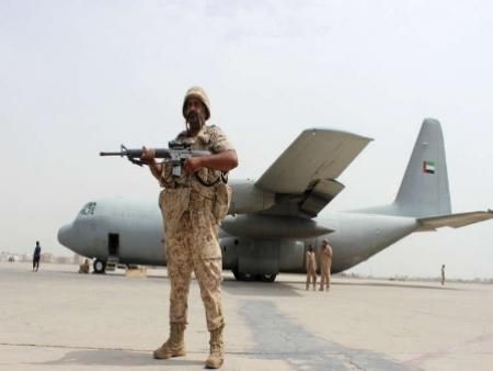 المخابرات السعودية تنشر(فيديو جديد) للعملية المرعبة التي نفذتها طائراتها الحربية لمنع طائرة إيرانية من الهبوط في اليمن (شاهد)
