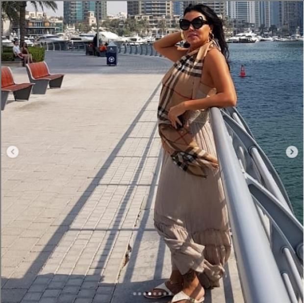بالصور| رانيا يوسف بإطلالة جديدة تظهر "التاتو"