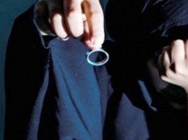 سيدة في دعوى طلاق: زوجي يدمن تصوير صديقاته بأوضاع مخلة