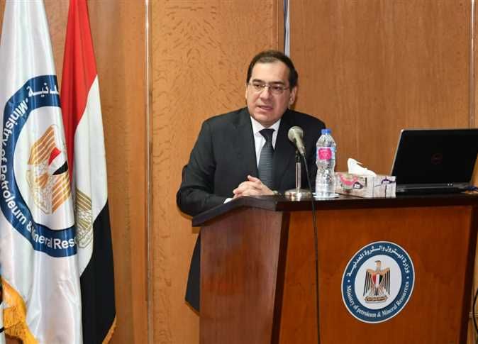وزير البترول: تأهيل 117 شابا في القطاع للمناصب القيادية