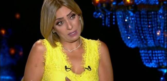 «طلي بالأصفر» .. 5 فنانات اخترن اللون الأصفر في أول إطلالة بعد الطلاق