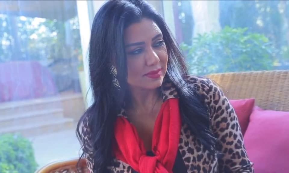 شاهدوا.. رانيا يوسف: أنا غير مهووسة بالفاشون ولا ابحث عن الشهرة ولا يعنيني تصدّر التريند