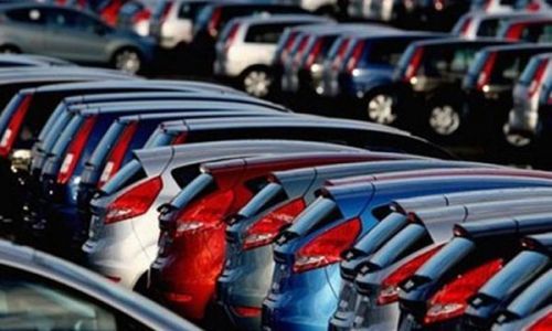 مفاجأة في أسعار السيارات.. تخفيضات جديدة على علامتين تجاريتين