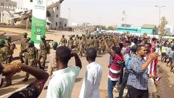 مصدر امني :مليشيات قادمة من مدينة الأبيض لفض الاعتصام