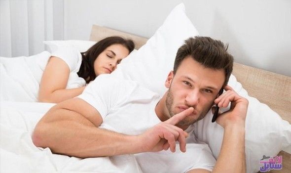 كيف اعرف ان زوجي يحب غيري وطرق إهمالة