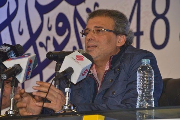 خالد يوسف يوضح حقيقة بيع ممتلكاته في مصر