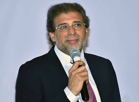 خالد يوسف يوضح حقيقة بيع ممتلكاته في مصر