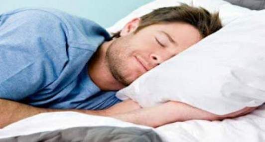 اسباب صادمة وراء نوم الرجل بعد الجماع