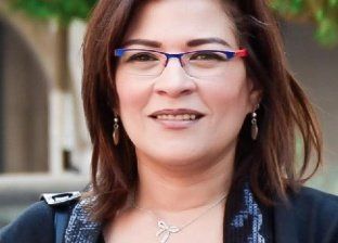 "العصافير لا يملكها أحد".. هدية فاطمة ناعوت لـ"أطفال السجينات"