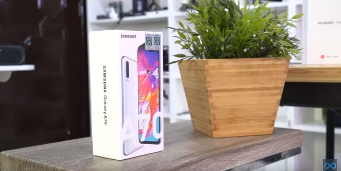تكنولوجيا: مراجعة للهاتف المحمول Samsung Galaxy A70