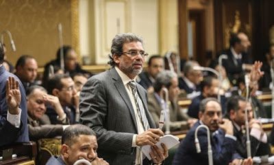 عاجل.. خالد يوسف بيع ممتلكاته فى مصر للاستقرار بالخارج