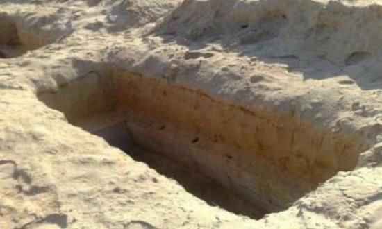 رجل يمني يعود للحياة .. شاهد المفاجأة الصادمة (صورة)