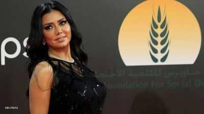 الفنانة المصرية رانيا يوسف تحضر “الطاجين المغربي”-فيديو