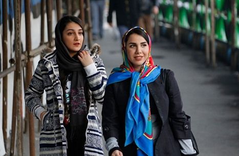 أول حركة تمرد جماعية تجتاح شوارع " طهران " و"نواعم" ايران يتحدين سلطة المرشد " بشكل علني وغير مسبوق ( أخر المستجدات )