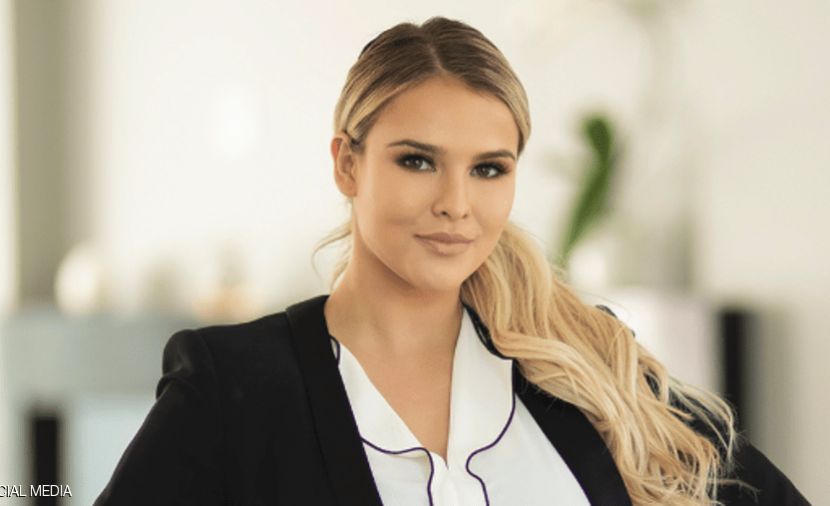 لماذا نزلت الحسناء الروسية إلى ملعب مباراة نهائي أبطال أوروبا ؟