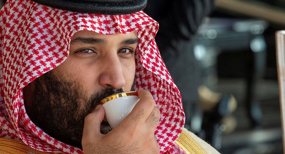 عاجل ..ولي العهد السعودي يفاجئ ابوه الملك سلمان والرئيس هادي وعبد الملك الحوثي ويعلنها صريحة مدوية : هذا هو هدفنا الحقيقي في اليمن