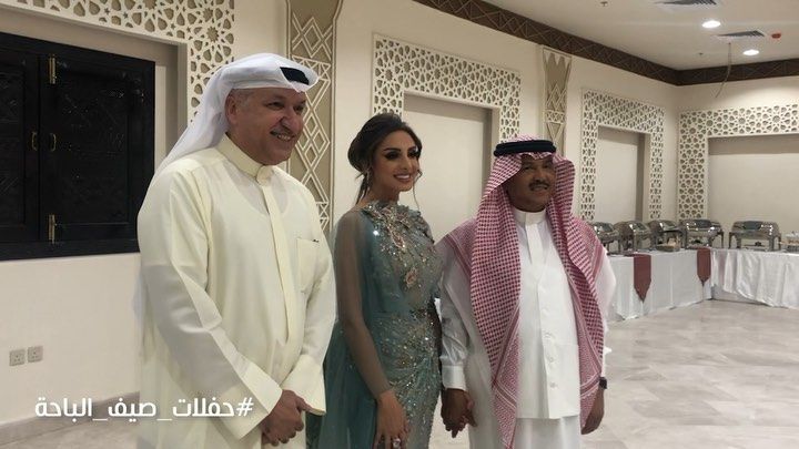 شاهد.. لقاء محمد عبده وأنغام في كواليس حفل الباحة بالسعودية