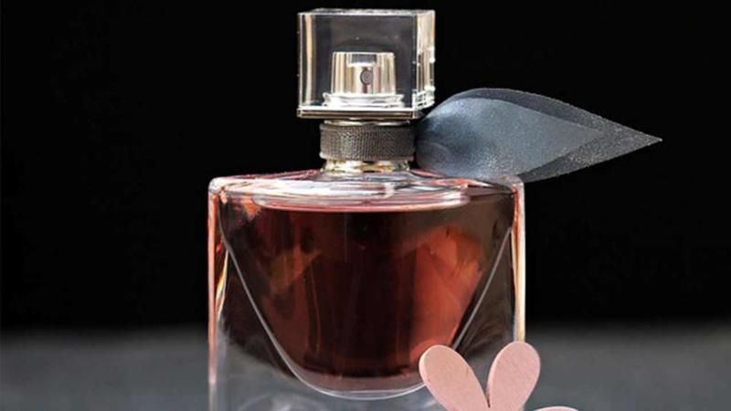 عطور نسائية صيفية لن تملي من رائحتها