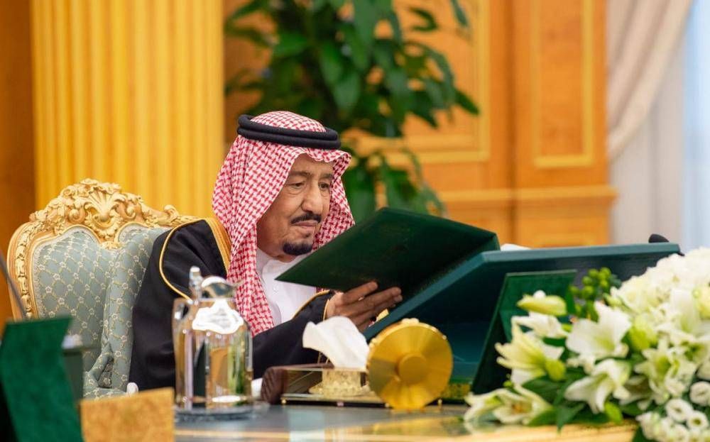 فتح المحلات التجارية خلال الصلاة في السعودية.. تفاصيل قرار خادم الحرمين الجديد