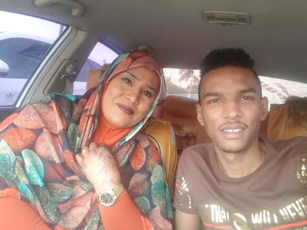 هجوم عنيف على الشاعرة “داليا ألياس” بعد اتهامها للرجال السودانيين بعدم القدرة الجنسية وانتشار الجنس الثالث