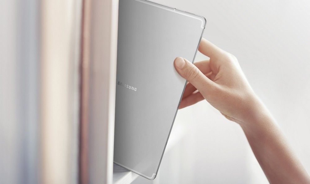 الجهاز اللوحي المنتظر Galaxy Tab S6 يتأنق في مجموعة من الصور الرسمية المسربة