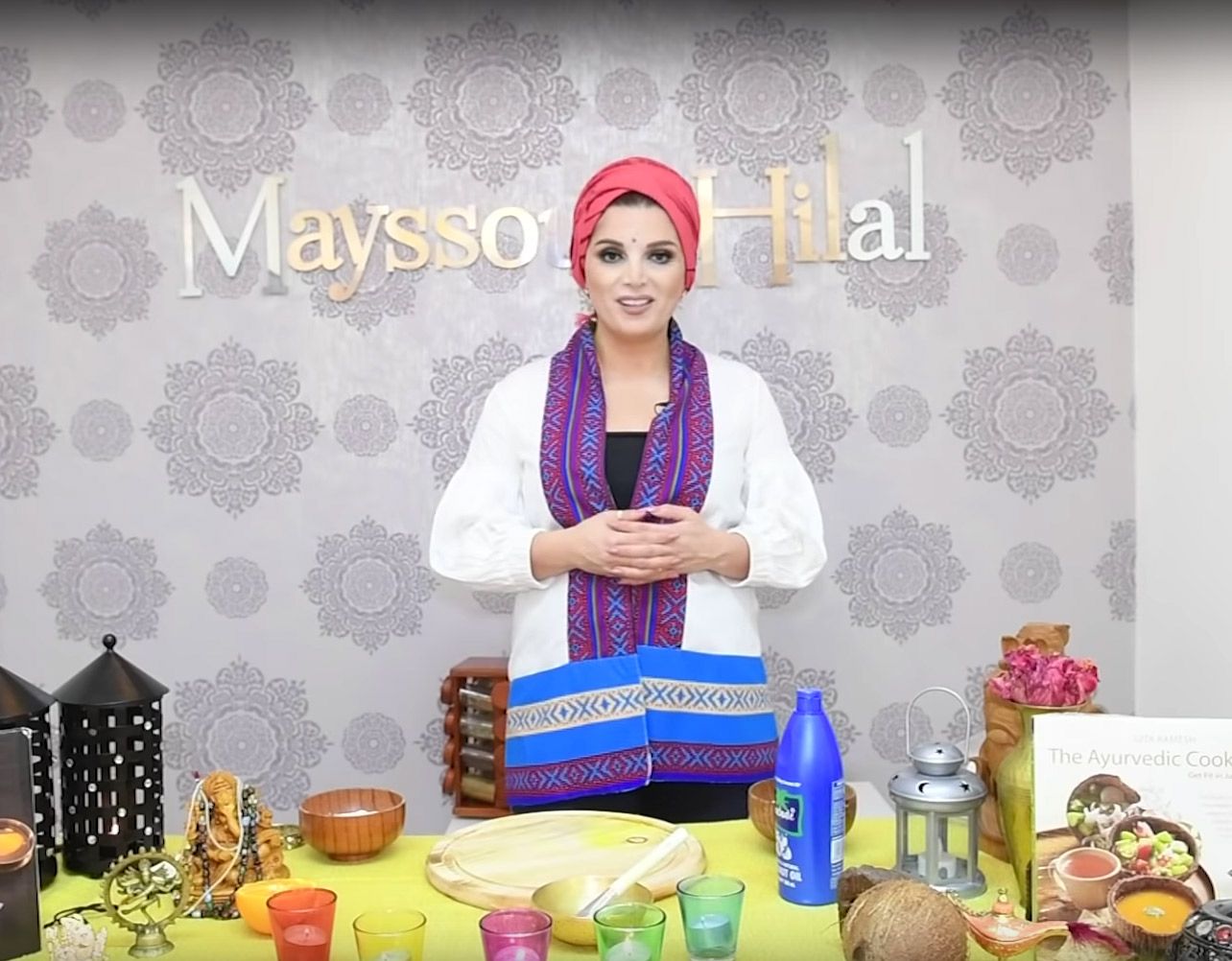 ماسك الكركم لعلاج تساقط الشعر وترطيبه.. فيديو