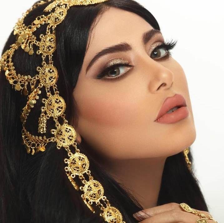 اكسسوارات شعر للعيد على غرار شيلاء سبت