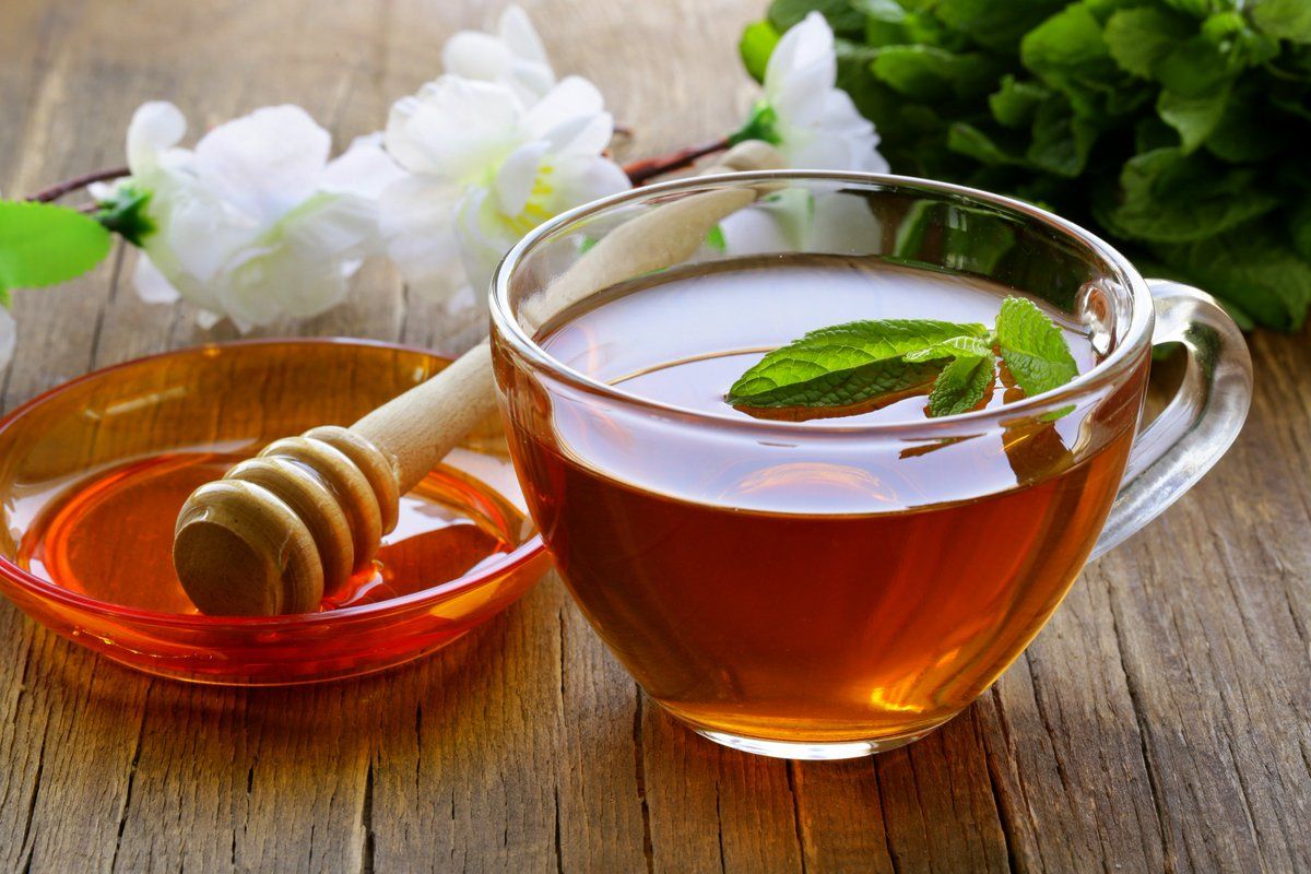 فوائد الشاي الأخضر للبشرة لا تحصى