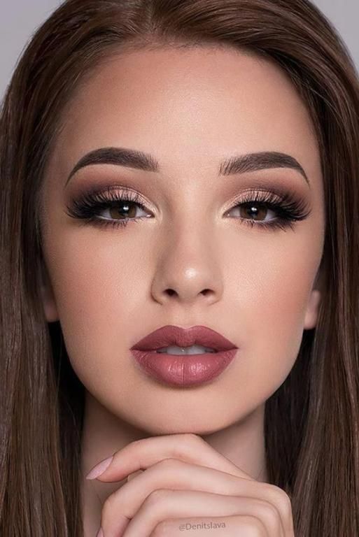 طريقة تطبيق مكياج سهرة ناعم خطوة بخطوة